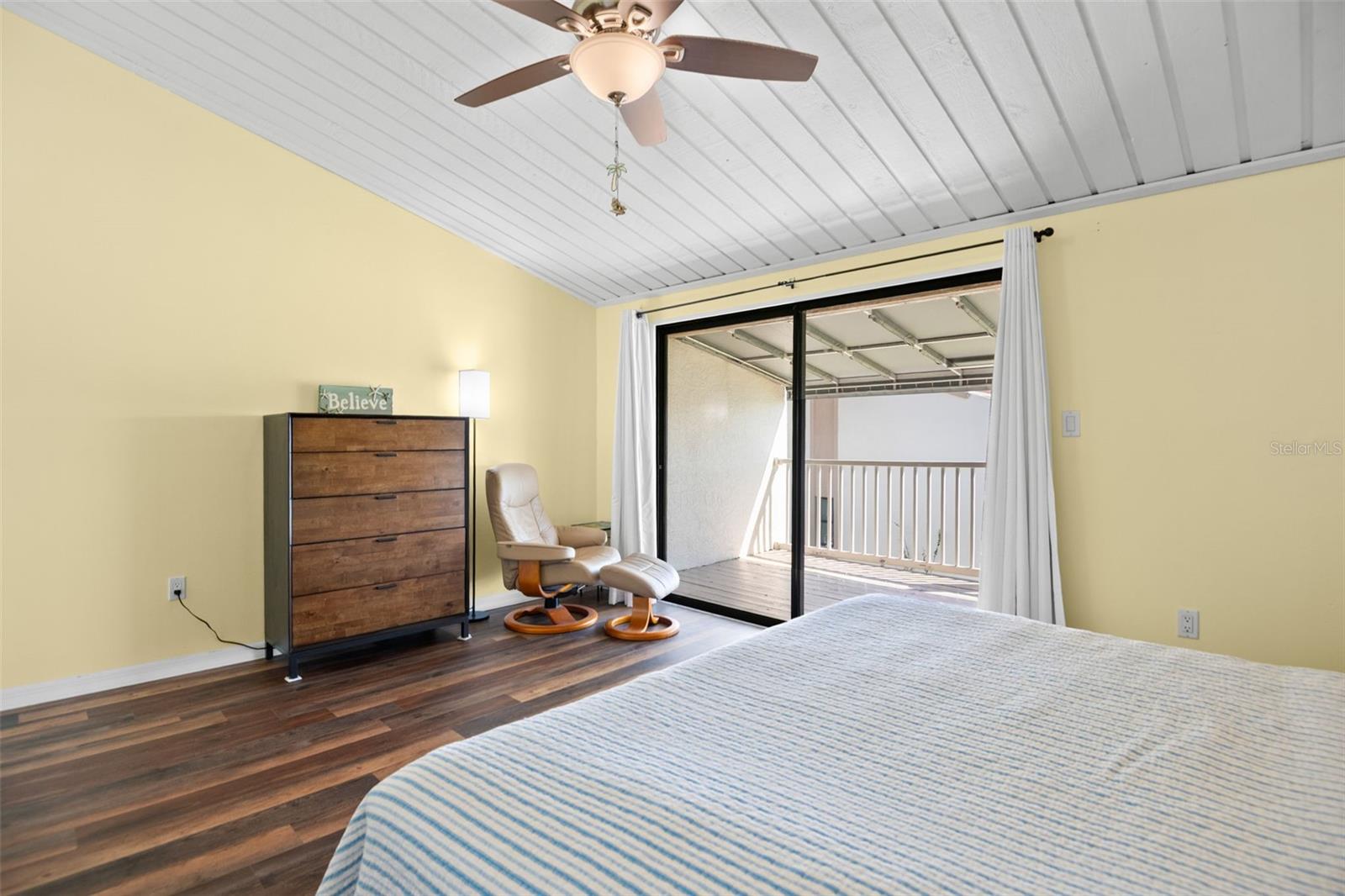 CAPRI HARBOR CONDO - Residential