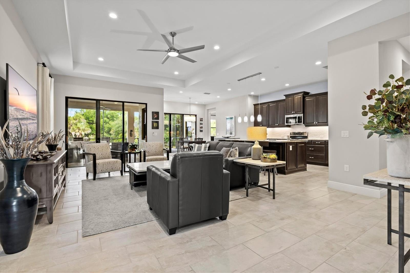 GRAND PALM PH 3B - Residential