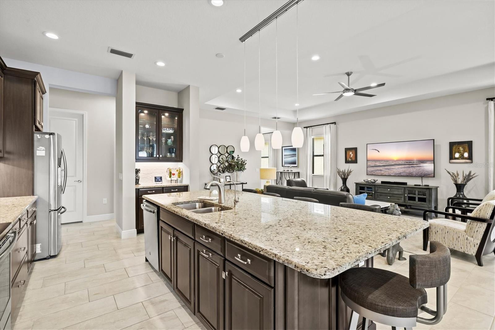 GRAND PALM PH 3B - Residential