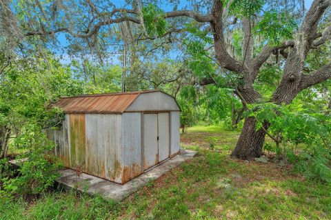 A home in SPRING HILL