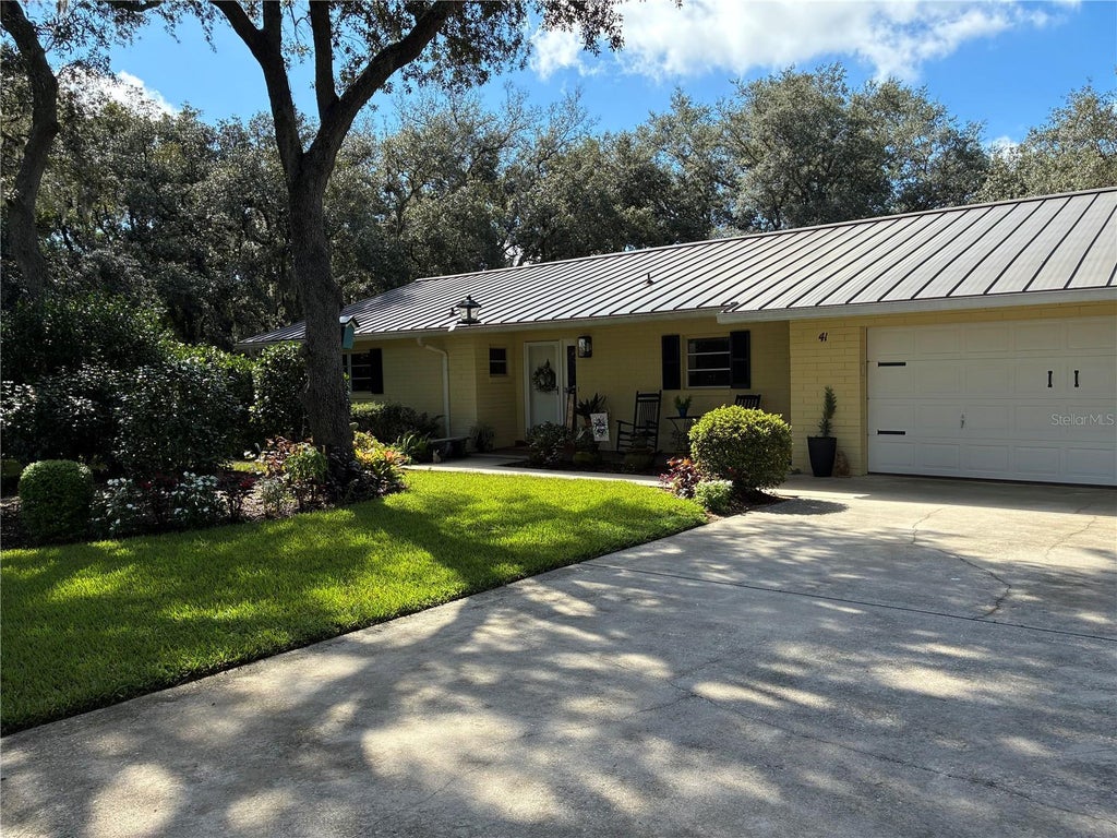 Photo of 41 Spring Lane, Haines City, FL 33844 (MLS # P4939782)