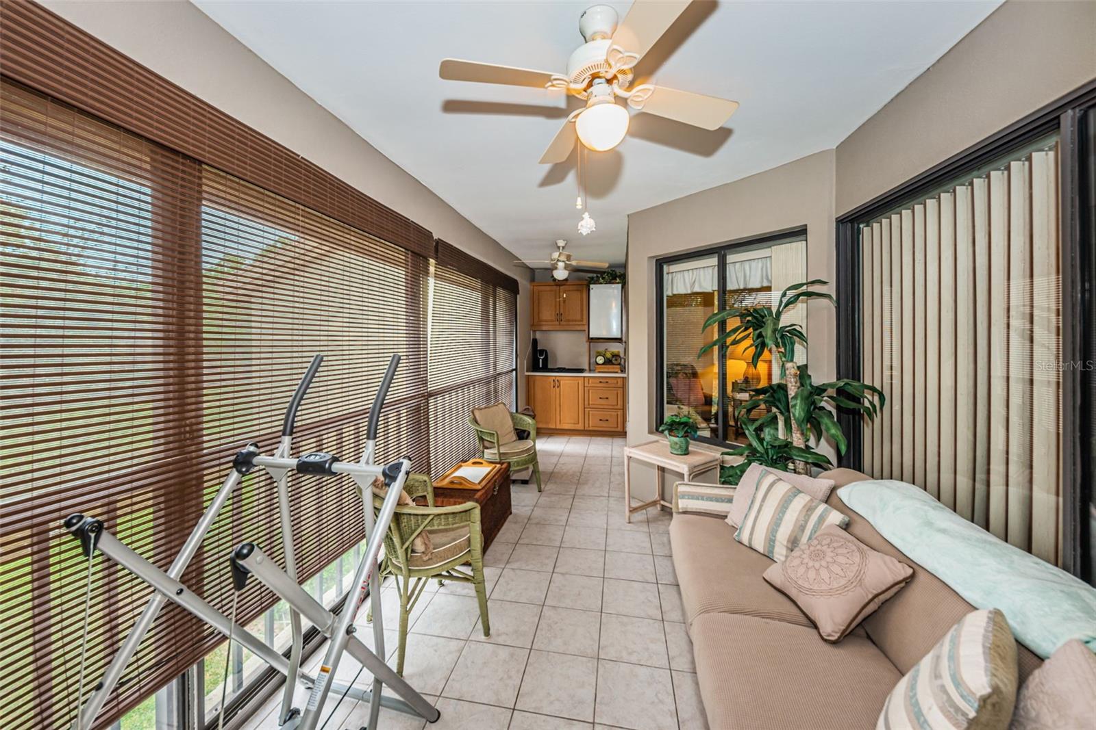 LANDMARK OAKS CONDO - Residential