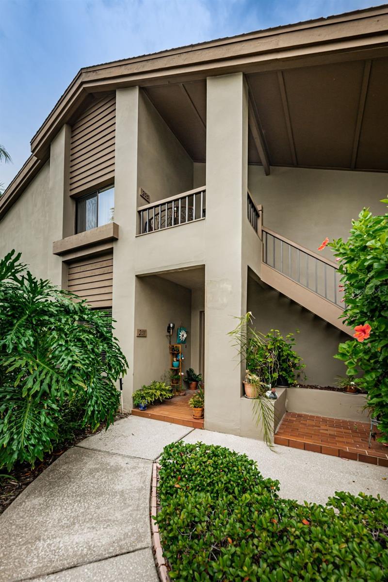 LANDMARK OAKS CONDO - Residential