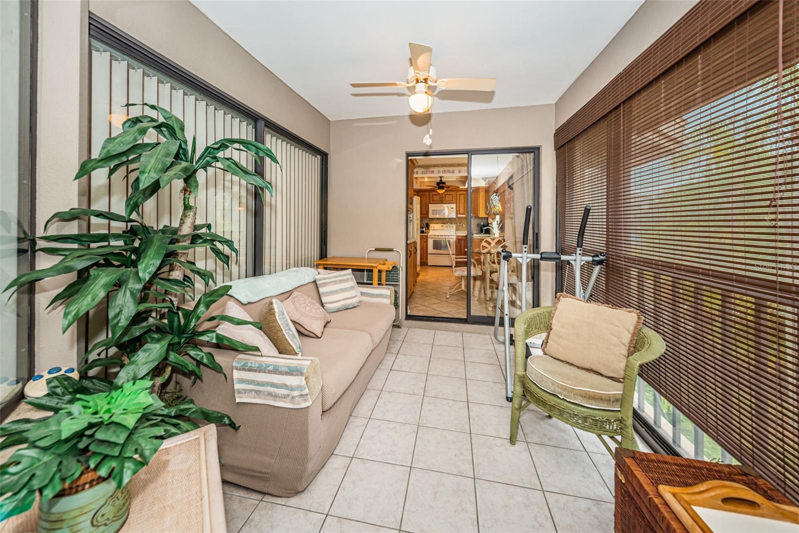 LANDMARK OAKS CONDO - Residential