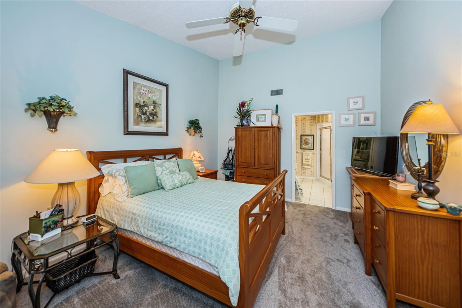 LANDMARK OAKS CONDO - Residential