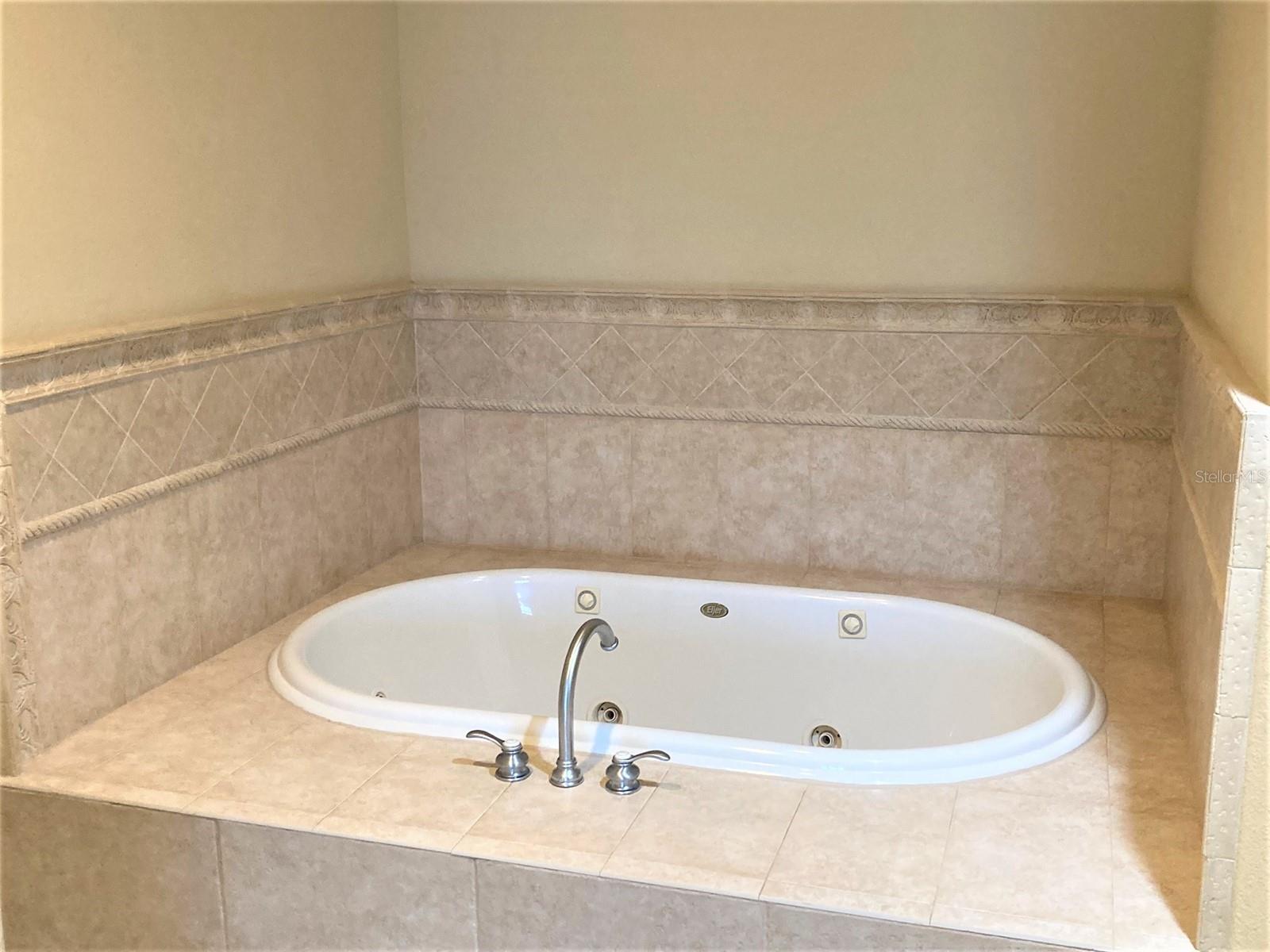 PALM COAST SEC 03 PALM HARBOR OFFICE PARK - Residential