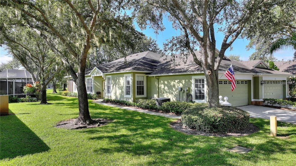 Photo of 8623 Snowy Owl Way, Tampa, FL 33647 (MLS # L4957534)