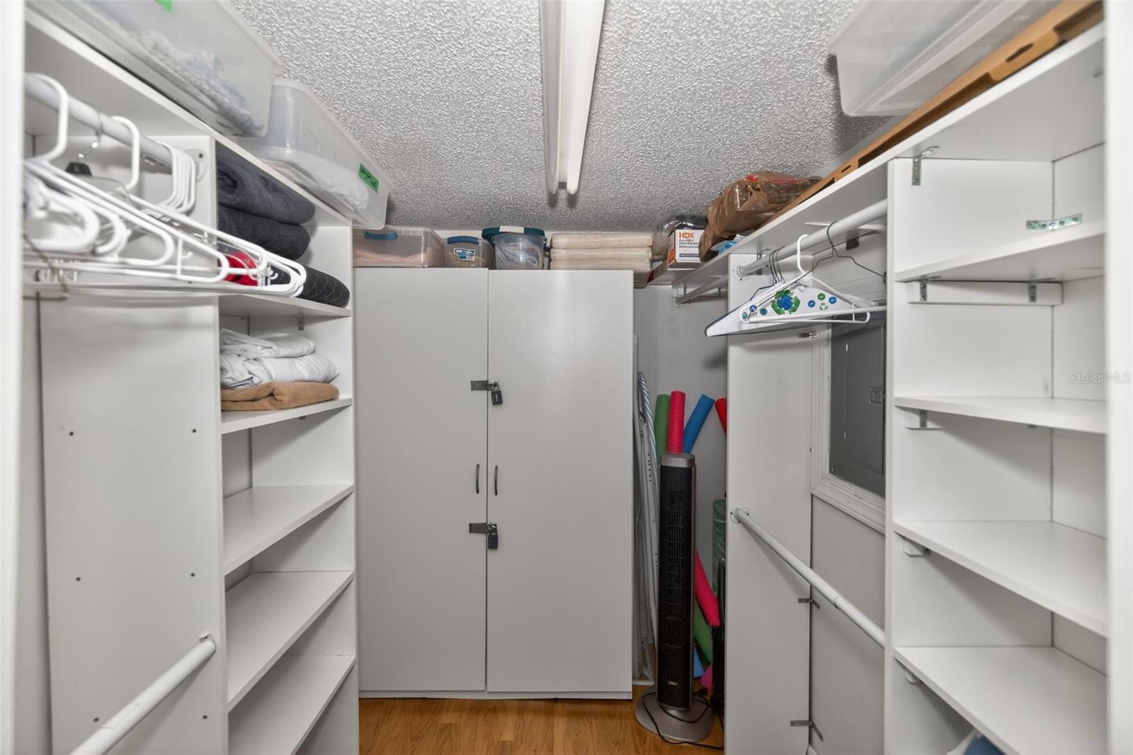 SEA CLUB OF INDIAN SHORES CONDO - Residential