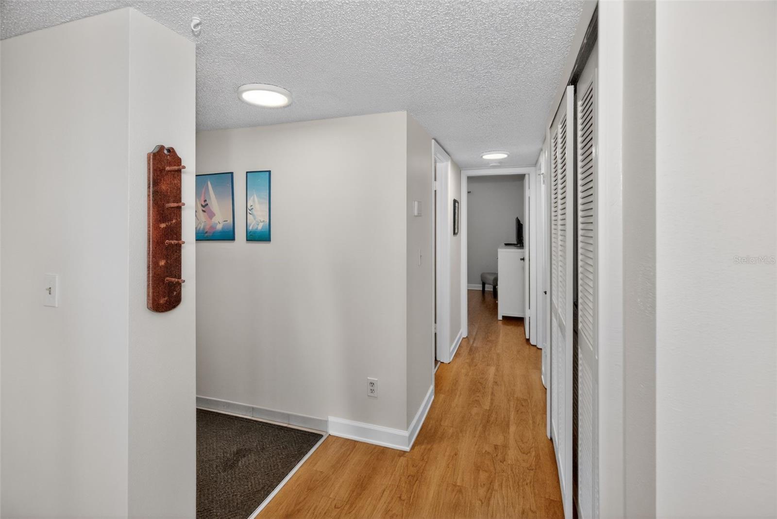 SEA CLUB OF INDIAN SHORES CONDO - Residential