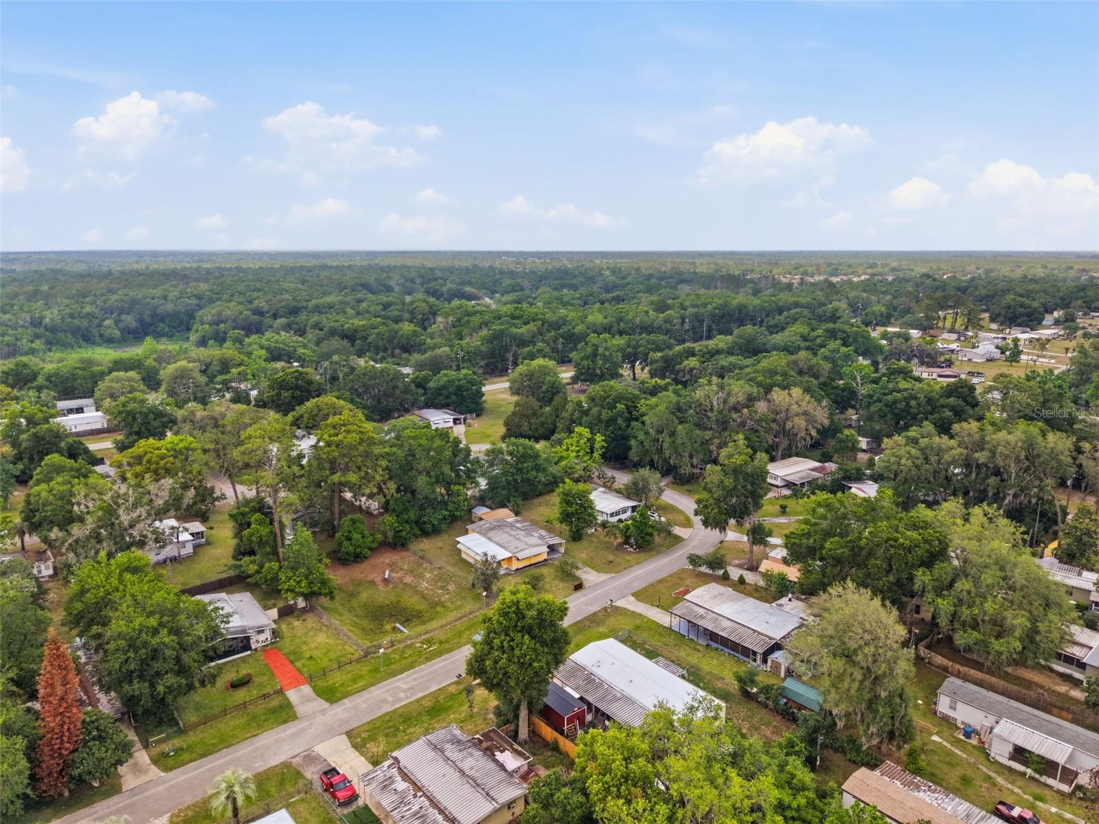 WOODLAND MANOR MOBILE HOME - Residential