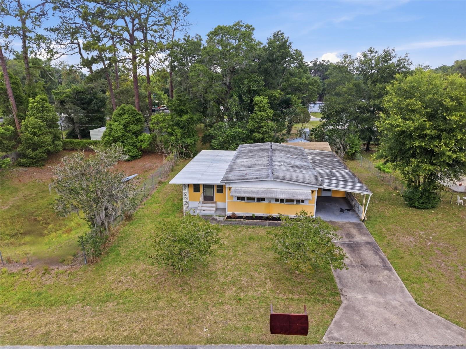 WOODLAND MANOR MOBILE HOME - Residential