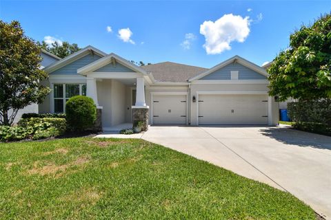 Photo of 4918 Lakeshore Oaks Court, Tampa, FL 33624 (MLS # TB8386995)