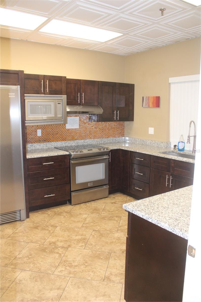 WESTWOOD GARDENS 03 - Residential