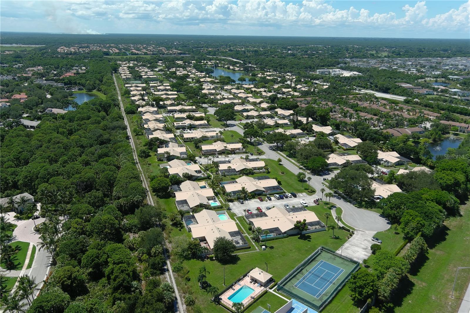 WESTWOOD GARDENS 03 - Residential