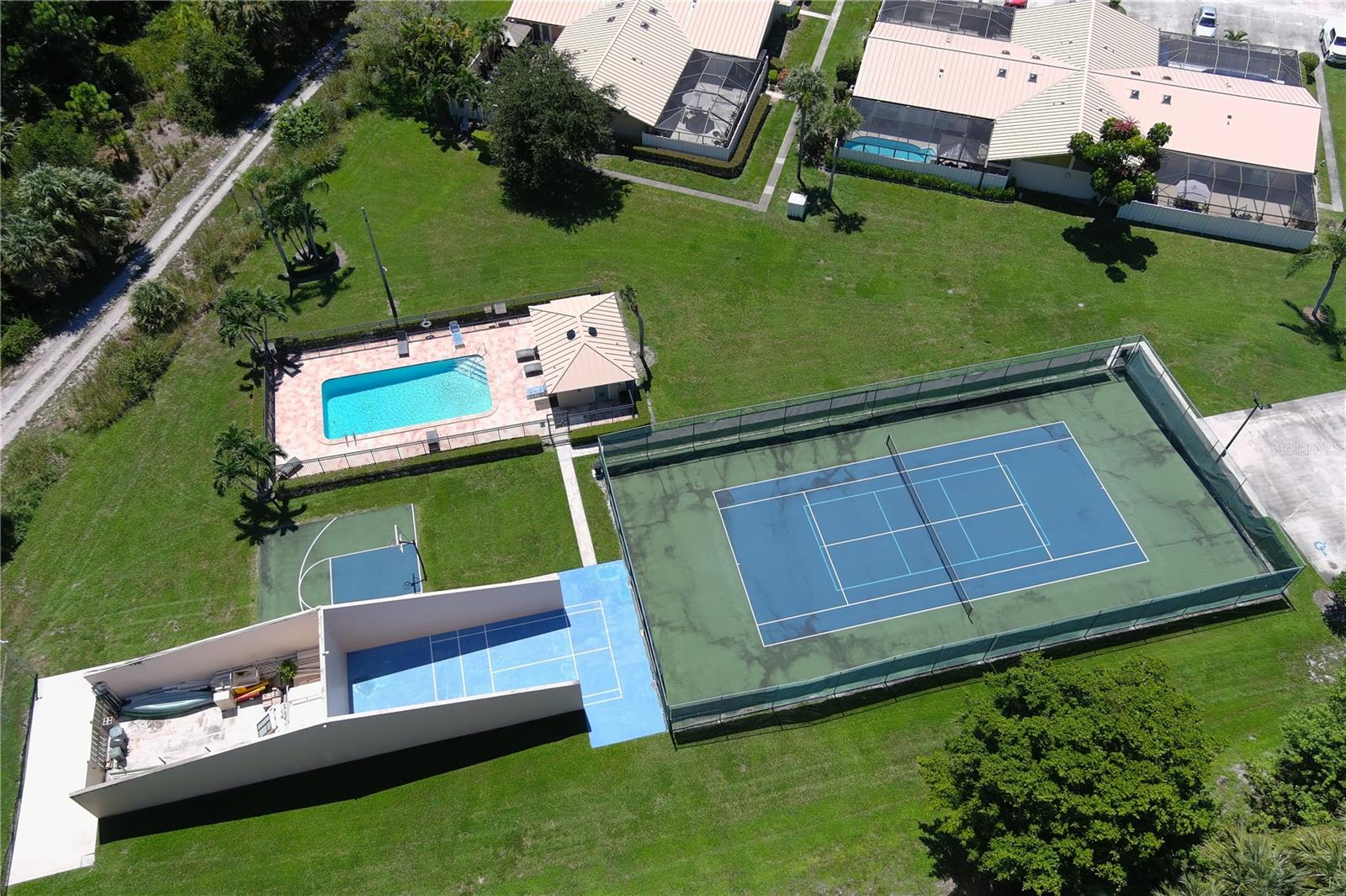 WESTWOOD GARDENS 03 - Residential