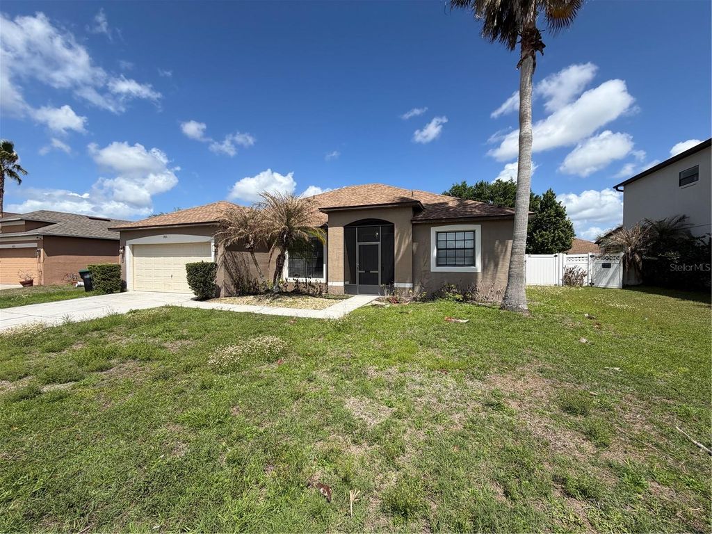 Photo of 2831 Village Pine Terrace, Orlando, FL 32833 (MLS # O6396402)
