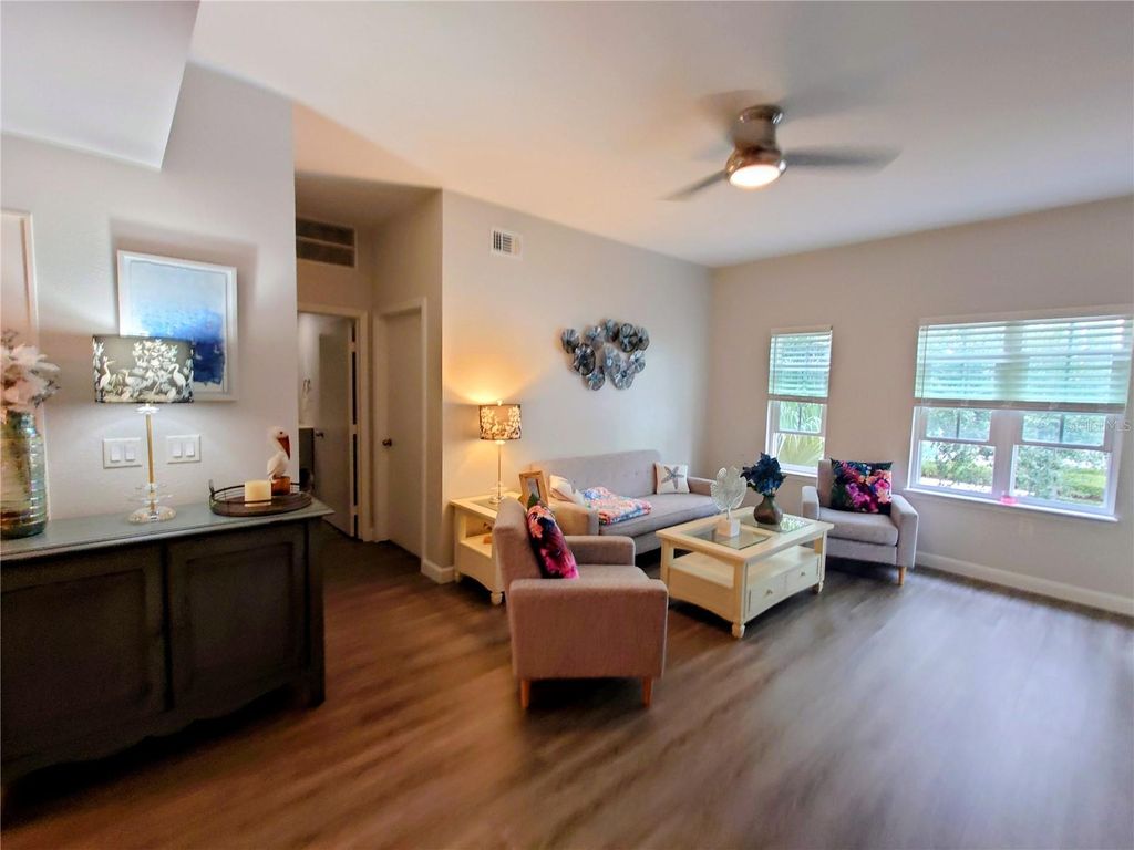 Photo of 200 4th Avenue S #130, St Petersburg, FL 33701 (MLS # A4677808)