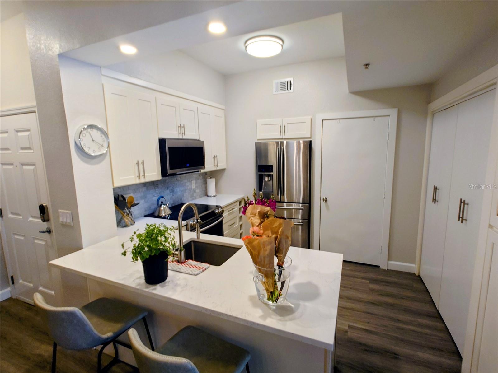 MADISON AT ST PETE - Residential Lease