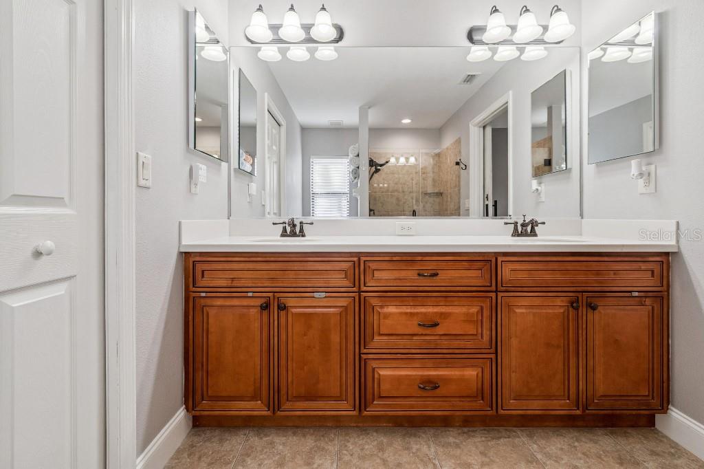 COTTAGES AT BLU VISTA - Residential