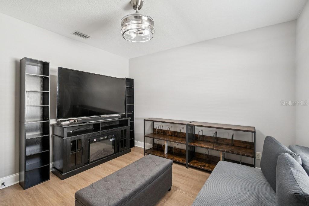 COTTAGES AT BLU VISTA - Residential