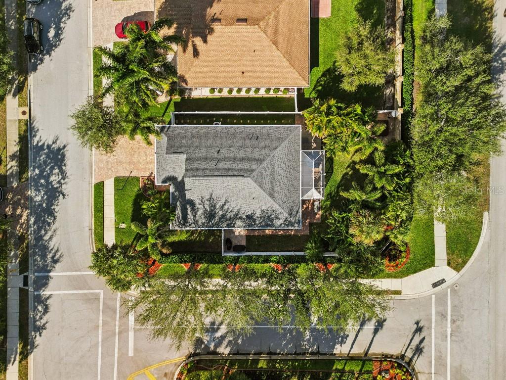 COTTAGES AT BLU VISTA - Residential