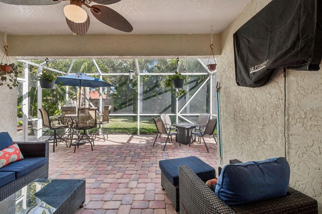 COTTAGES AT BLU VISTA - Residential