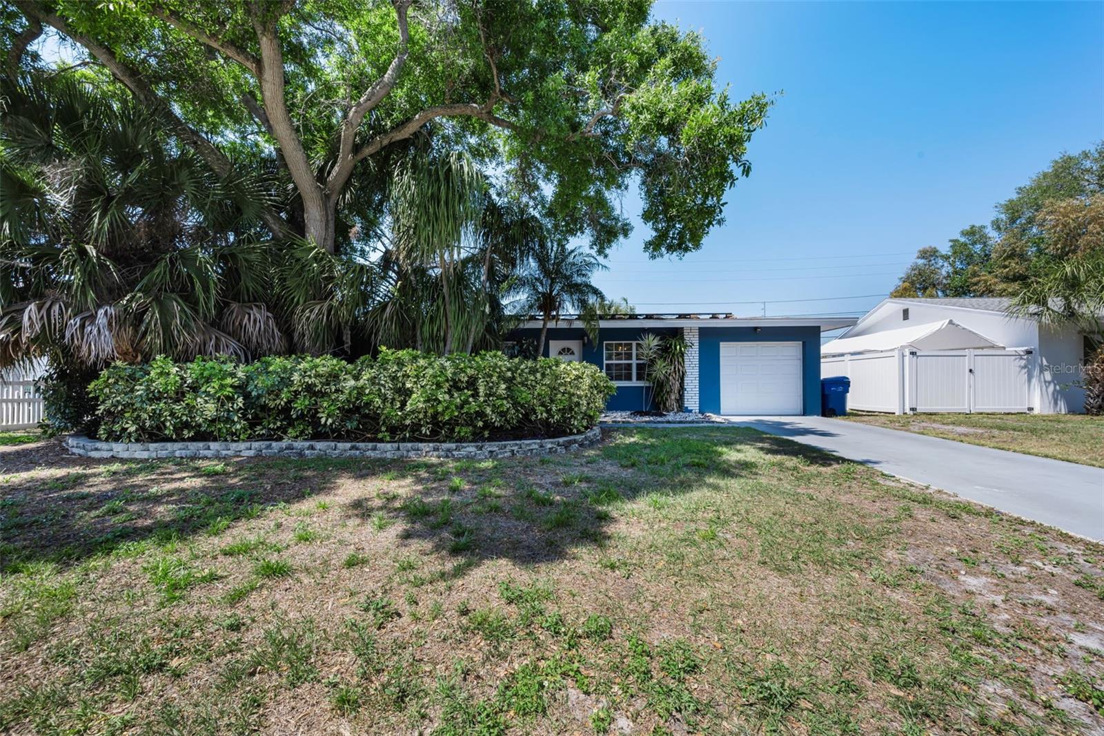 CENTRAL PARK ESTATES - Residential