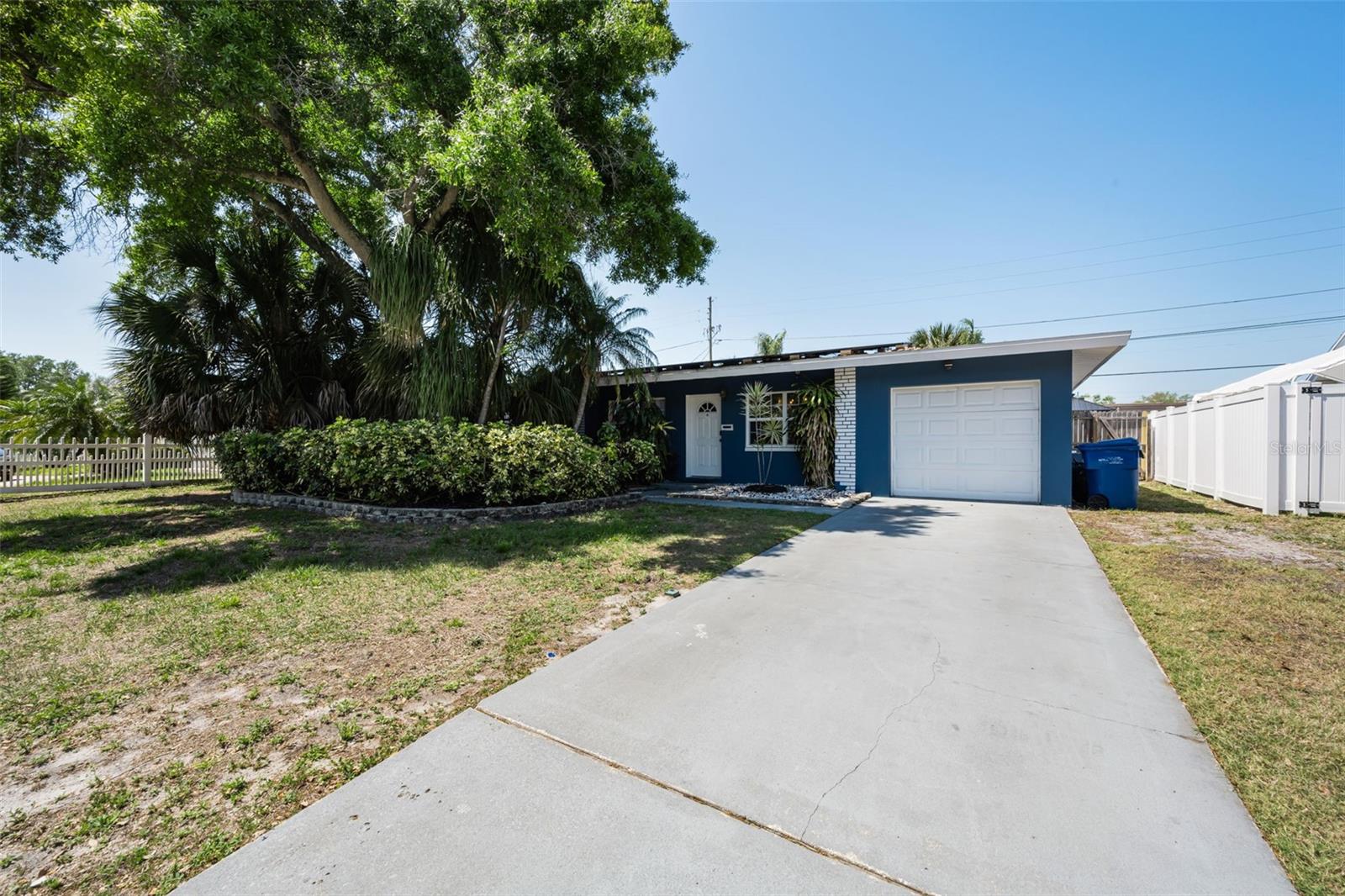 CENTRAL PARK ESTATES - Residential