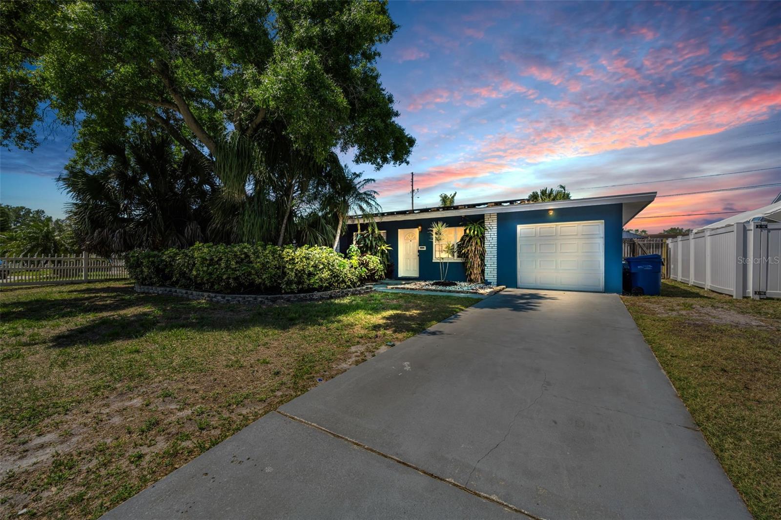 CENTRAL PARK ESTATES - Residential