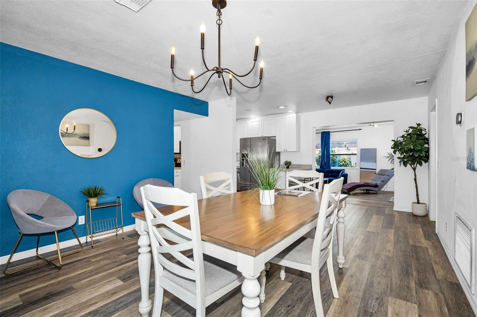 CENTRAL PARK ESTATES - Residential