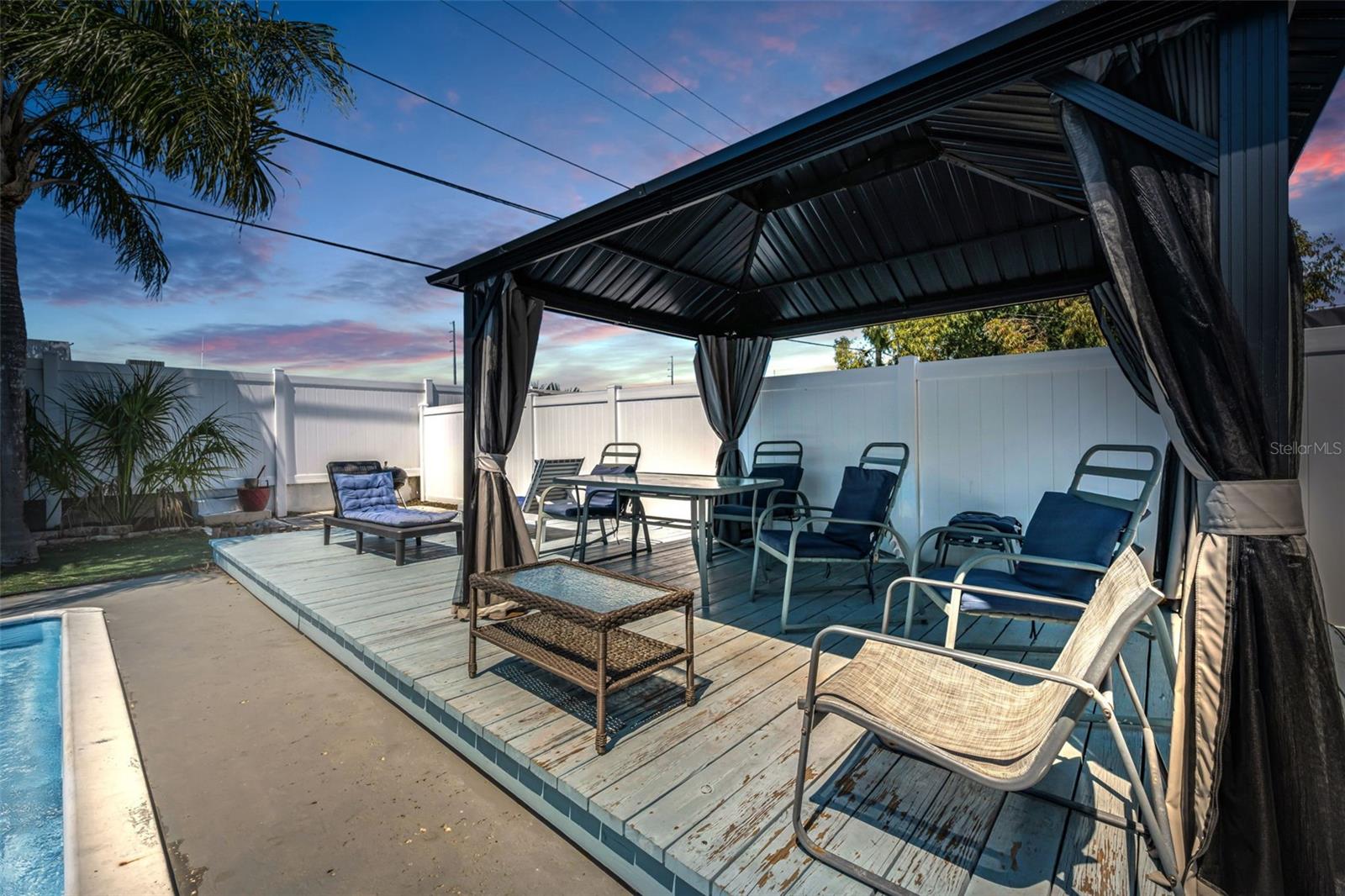 CENTRAL PARK ESTATES - Residential