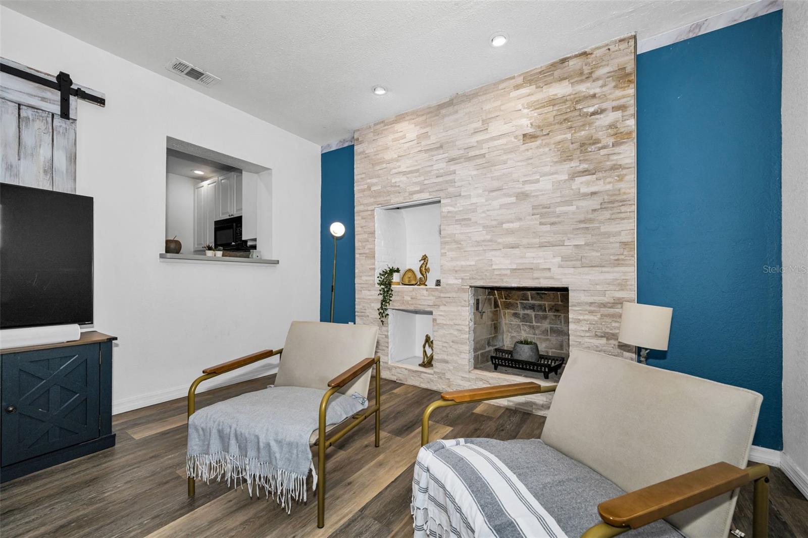 CENTRAL PARK ESTATES - Residential