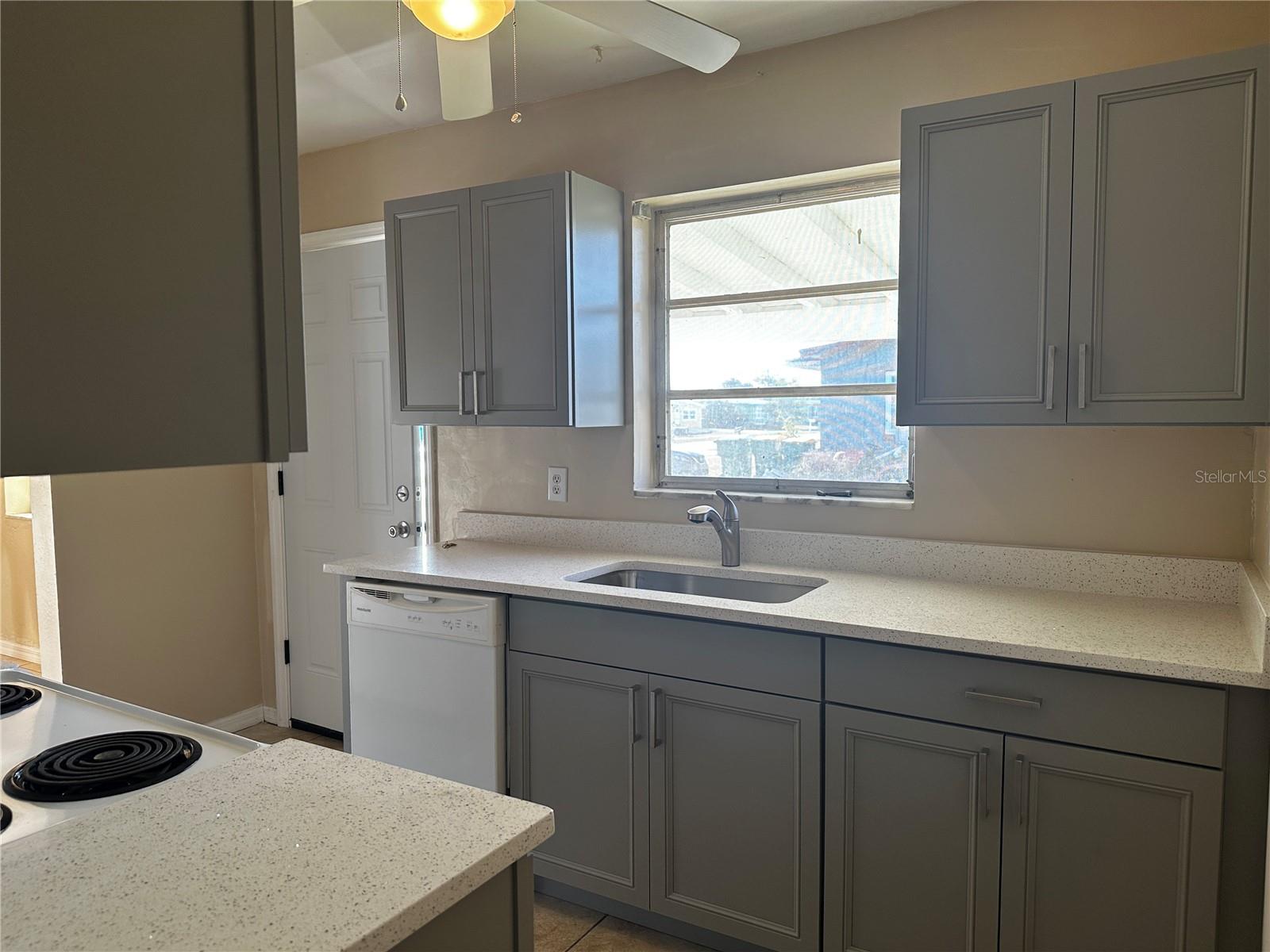 PORT CHARLOTTE SEC 033 - Residential Lease