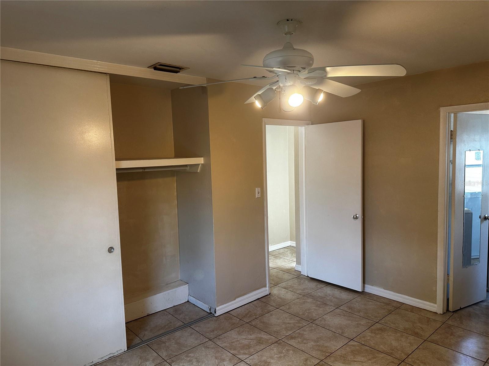 PORT CHARLOTTE SEC 033 - Residential Lease