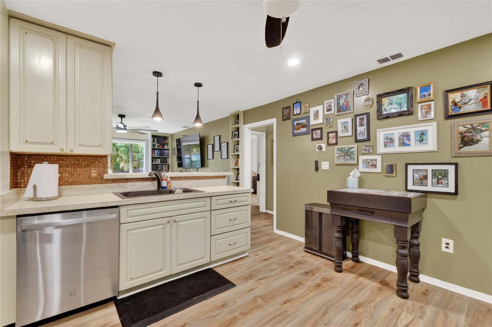 ACREAGE & UNREC - Residential