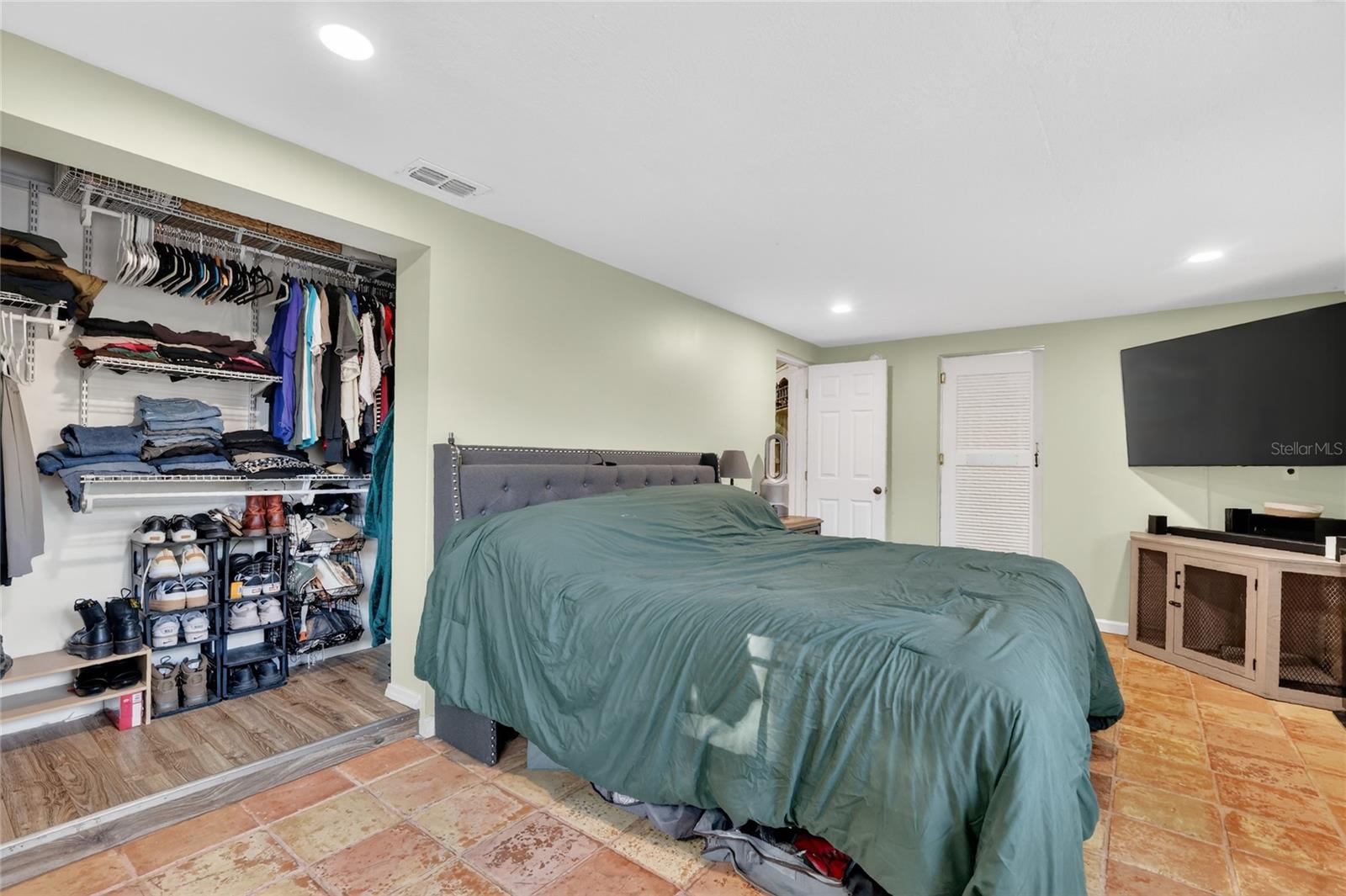 ACREAGE & UNREC - Residential