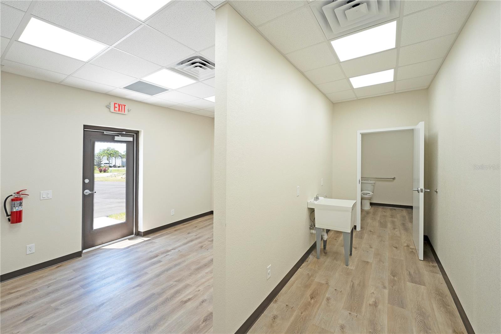 NORTH MANATEE INDUST PARK - Commercial Sale