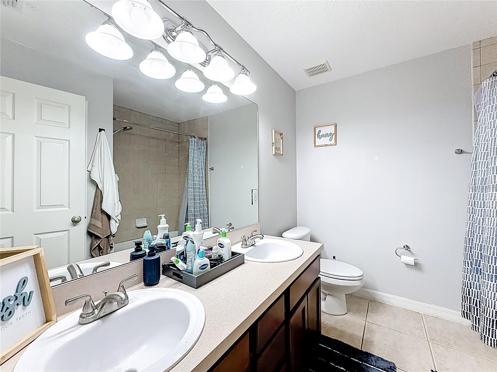 WEKIVA VILLAGE 45/23 - Residential