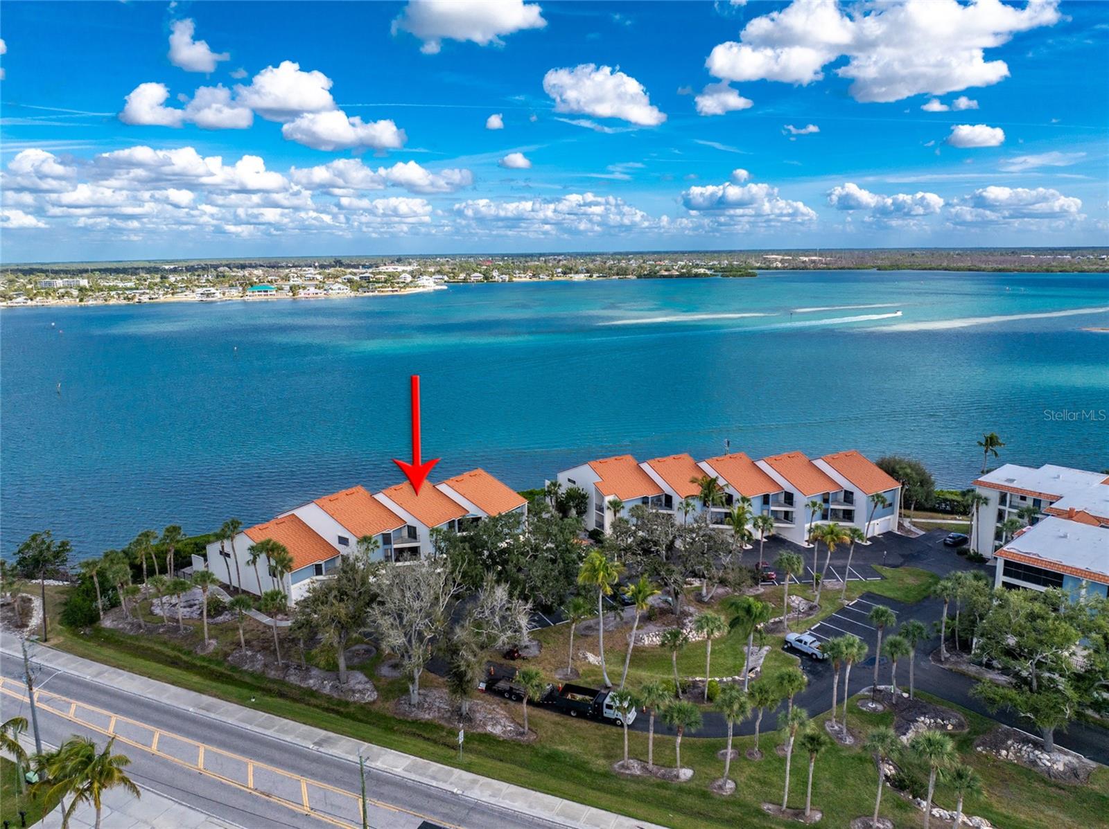 SANDPIPER KEY BLDG 01 - Residential