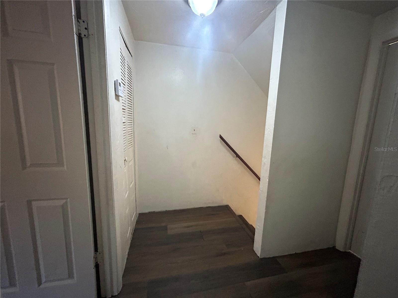 CEDAR RIDGE - Residential Lease