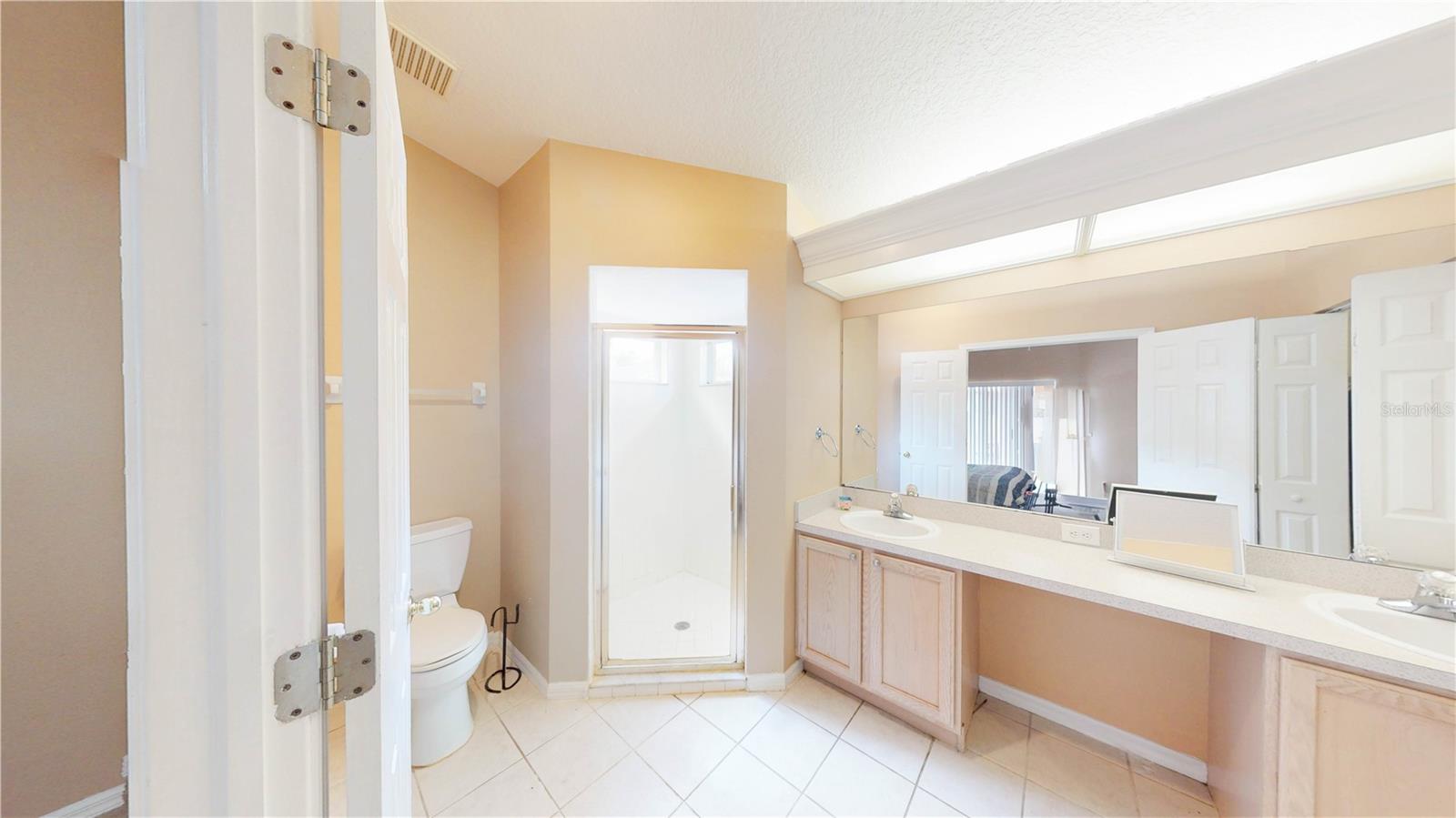 BLOOMINGDALE SEC EE PH - Residential