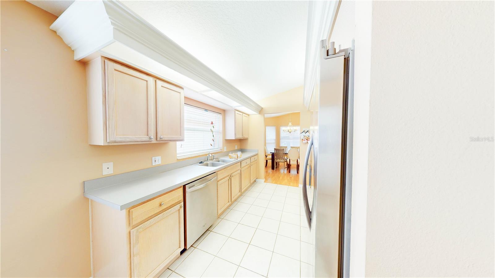 BLOOMINGDALE SEC EE PH - Residential