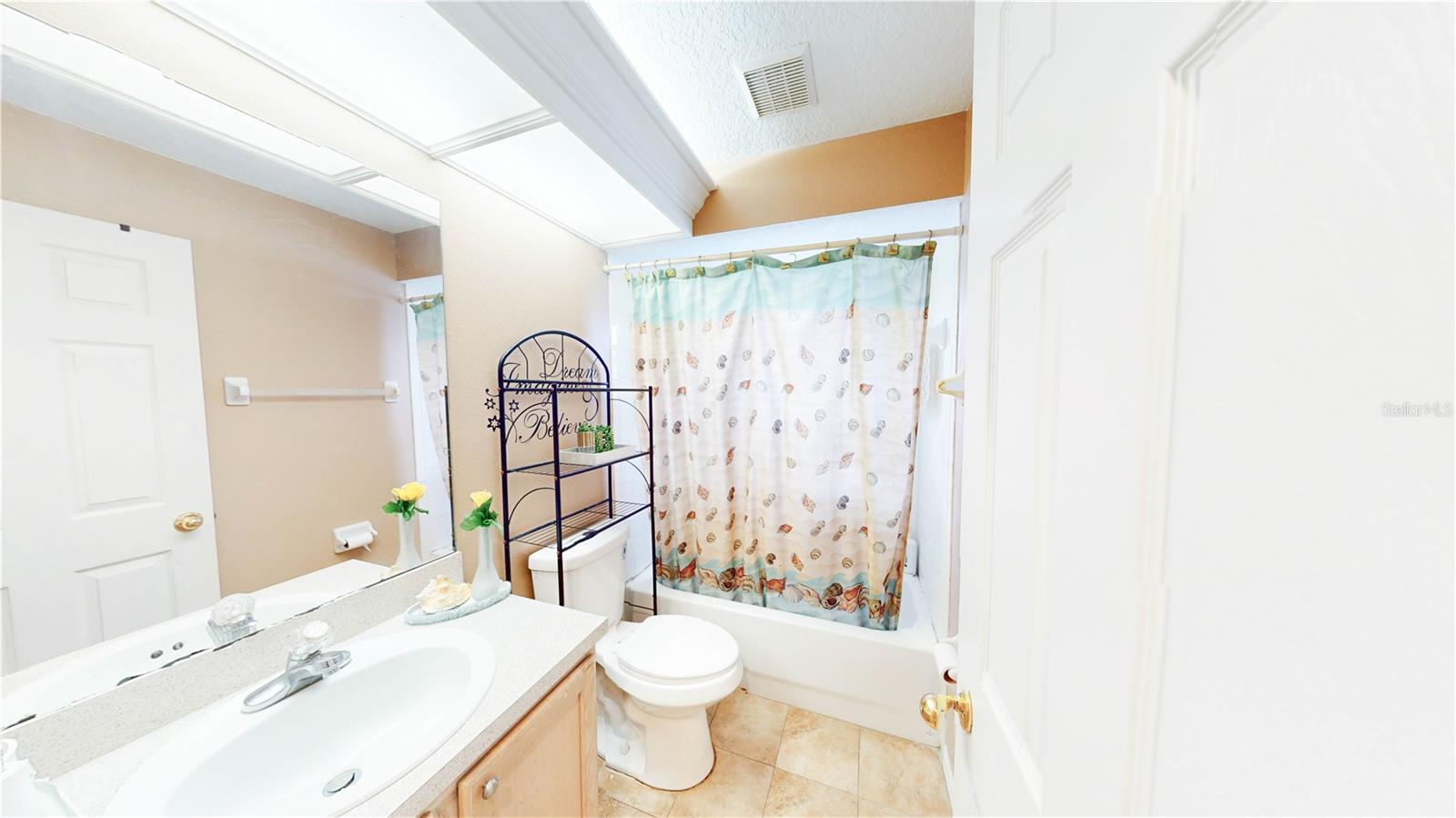 BLOOMINGDALE SEC EE PH - Residential