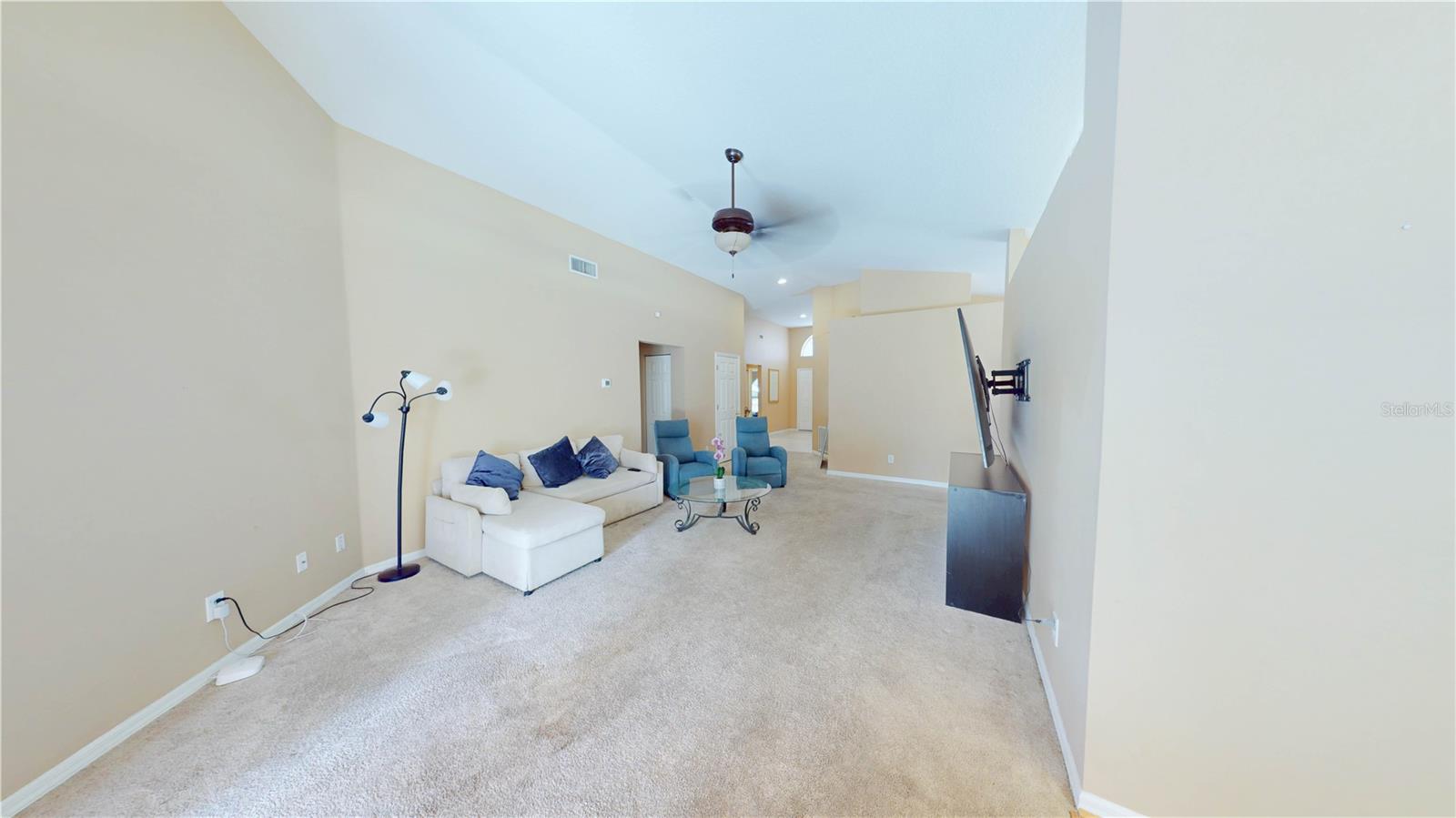 BLOOMINGDALE SEC EE PH - Residential