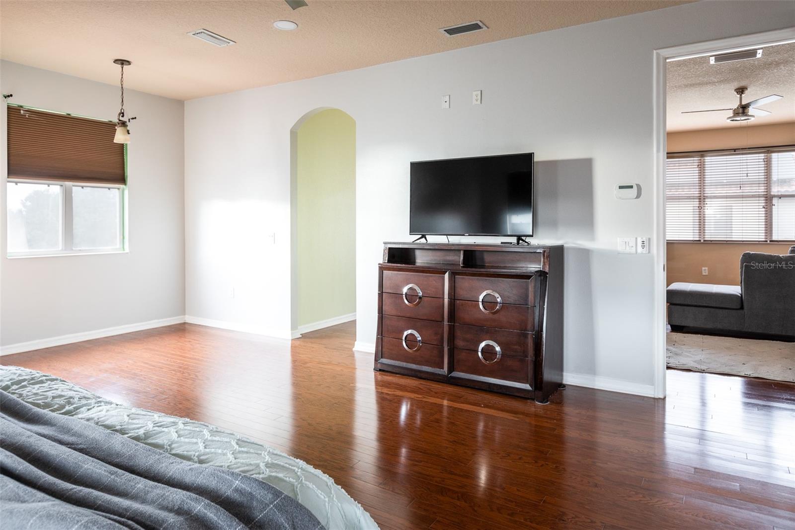 LEESBURG CRESTRIDGE AT LEESBURG - Residential