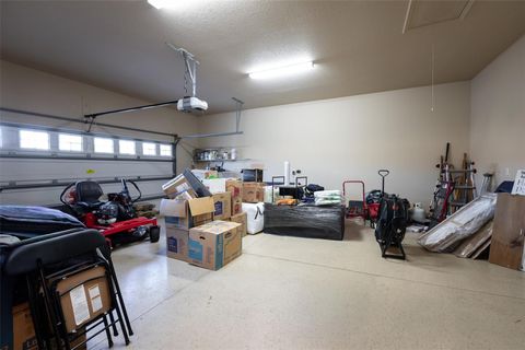 Tiny photo for 313 Crestrun Loop, Leesburg, FL 34748 (MLS # V4946139)