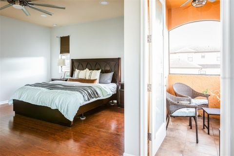 Tiny photo for 313 Crestrun Loop, Leesburg, FL 34748 (MLS # V4946139)