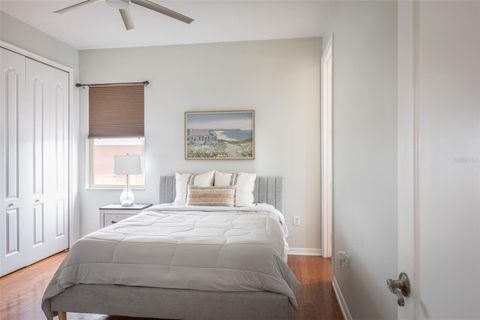 Tiny photo for 313 Crestrun Loop, Leesburg, FL 34748 (MLS # V4946139)