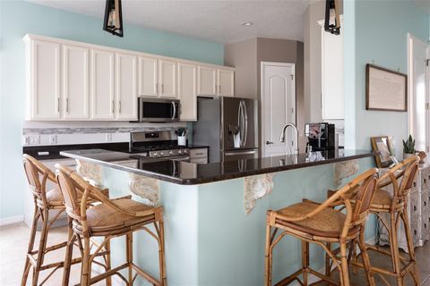 Tiny photo for 313 Crestrun Loop, Leesburg, FL 34748 (MLS # V4946139)