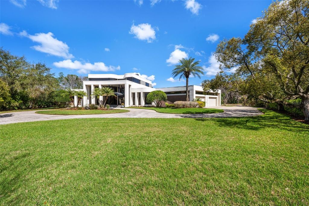 Photo of 18713 Pepper Pike, Lutz, FL 33558 (MLS # TB8486416)